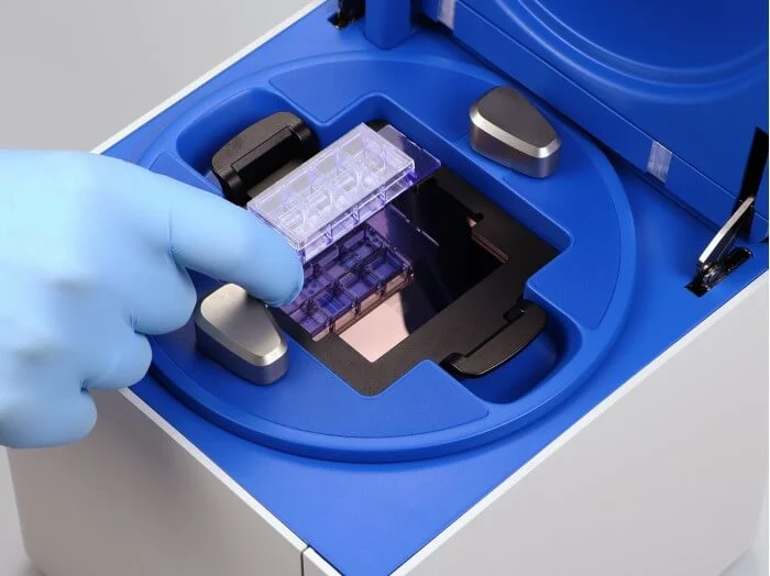ibidi-micro-illumination-system (1).jpg